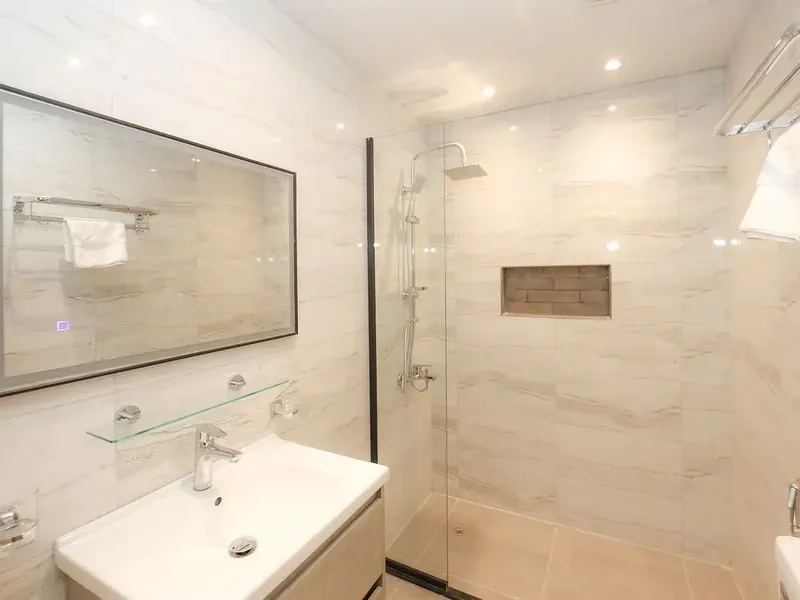 821 sqft Dubai Silicon Oasis Upgraded 1BR Converted to 2BR | Vacant | Axis Residence 8 | DSO