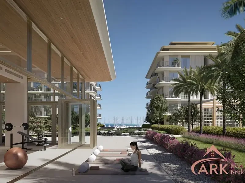807 sqft Clearpoint Building 3 Community View | High Floor | Waterfront