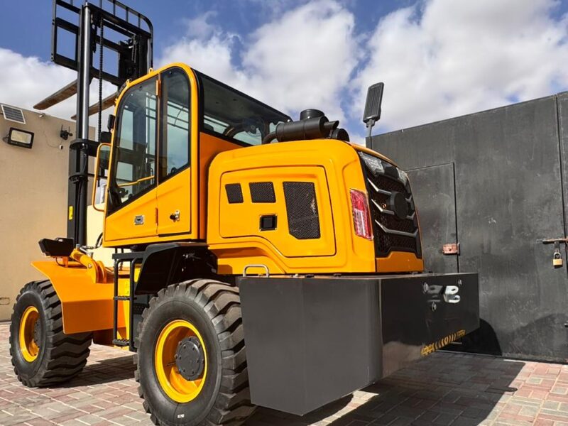 KABTU CK35 – Rough Terrain Forklift 4X4