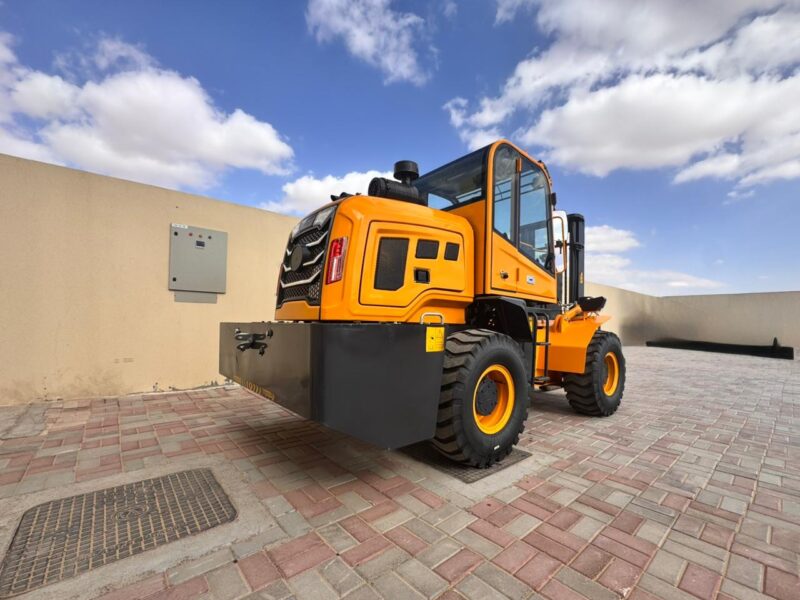 KABTU CK35 – Rough Terrain Forklift 4X4