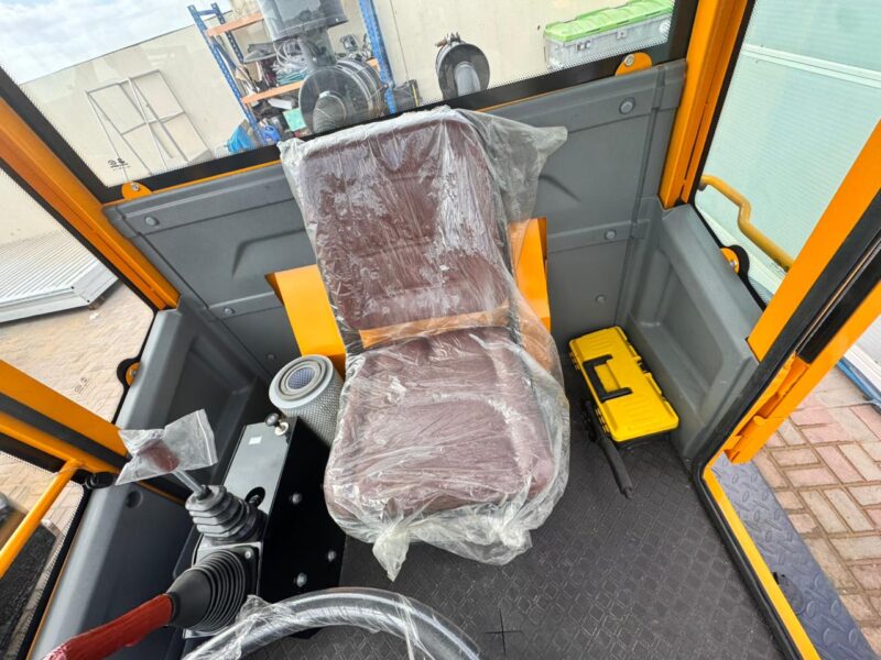 KABTU CK35 – Rough Terrain Forklift 4X4