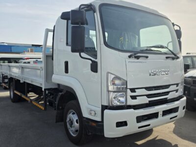 2026 Isuzu NPR WITH BOX 5.2 Litres 4 Cylinders Diesel Engine White Grey Manual GCC