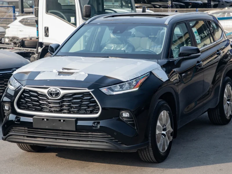 2025 TOYOTA HIGHLANDER GLE 2.5L Hybrid 4‑Cylinder Engine Black Grey SUV GCC Specs
