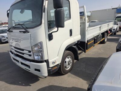 2026 Isuzu NPR WITH BOX 5.2 Litres 4 Cylinders Diesel Engine White Grey Manual GCC