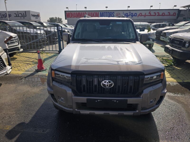 2026 TOYOTA PRADO ADVENTURE 2.4L Turbocharged 4 Cylinder Petrol Engine Silver Beige SUV