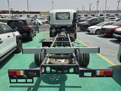 2026 Isuzu FRR 7 TON CHASSIS 5.2 Litres 4 Cylinders Diesel Engine White Grey Manual GCC