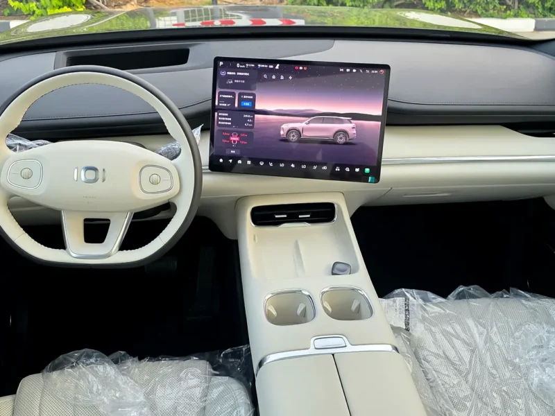 2025 Changan Nevo Q07 4 Cylinders Plug-in Hybrid Engine Black Beige SUV Chinese Specs