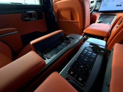 2026 Rox 01 VIP 4 Cylinders Plug-in Hybrid Engine White Orange Luxury 6-Seater SUV Automatic