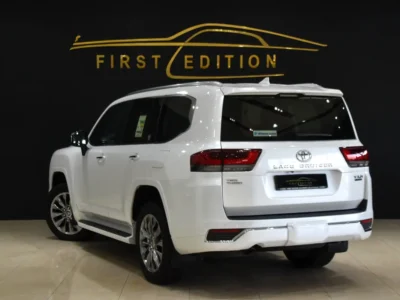2026 Toyota Land Cruiser VXR 3.5L Twin Turbo 6 Cylinders Petrol Engine White Red SUV GCC