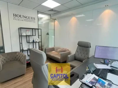 1,127 sqft WELL FURNISHED OFFICE WITH 4 GLASS PARTITION AVAILABLE FOR RENT IN BUSINESS BAY