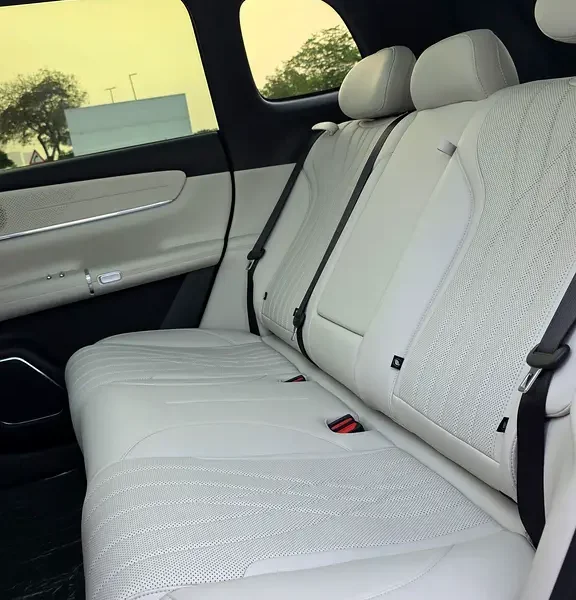 2025 Changan Nevo Q07 4 Cylinders Plug-in Hybrid Engine Black Beige SUV Chinese Specs