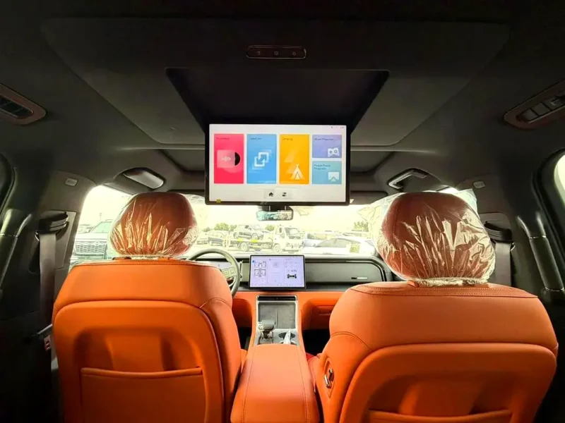 2026 Rox 01 VIP 4 Cylinders Plug-in Hybrid Engine White Orange Luxury 6-Seater SUV Automatic