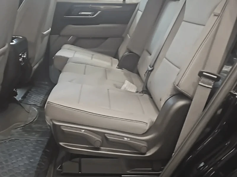 2026 GMC Yukon Elevation 5.3 Litres V8 Petrol Engine Black Grey SUV GCC Specs Automatic