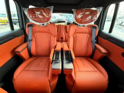 2026 Rox 01 VIP 4 Cylinders Plug-in Hybrid Engine White Orange Luxury 6-Seater SUV Automatic