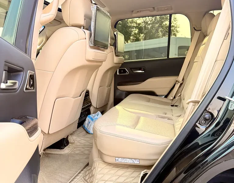 2024 Toyota Land Cruiser VXR 4.0 Litres V6 Petrol Engine Black Beige SUV GCC Specs Automatic