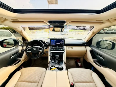 2024 Toyota Land Cruiser VXR 4.0 Litres V6 Petrol Engine Black Beige SUV GCC Specs Automatic