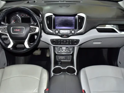 2018 GMC Terrain SLT 4 Cylinders Petrol Engine Grey SUV American Specs Automatic