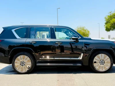 2026 Lexus LX-Series LX 600 3.5L Twin-Turbo V6 Petrol Engine Black Red SUV GCC Specs