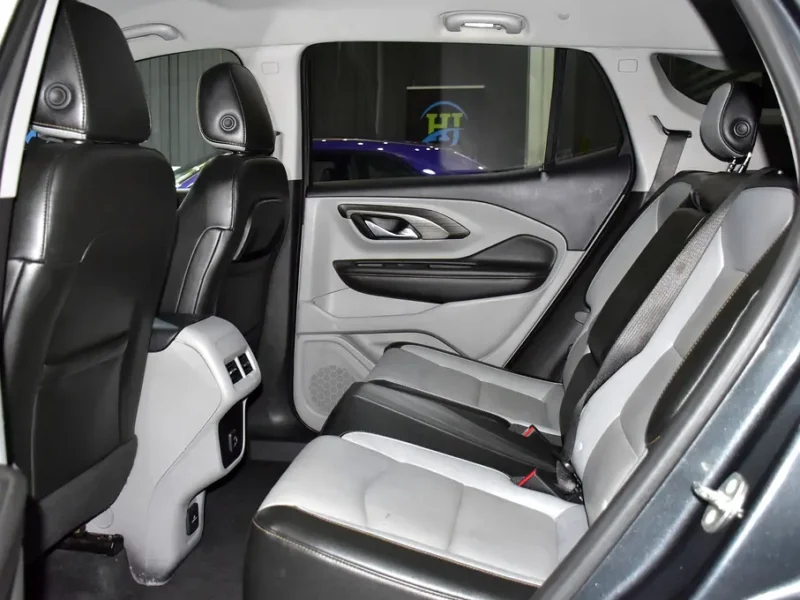 2018 GMC Terrain SLT 4 Cylinders Petrol Engine Grey SUV American Specs Automatic