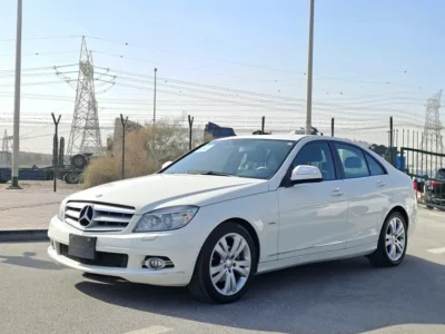 2008 Mercedes-Benz C-Class C250 4 Cylinders Petrol Engine White Black Sedan Pristine Condition