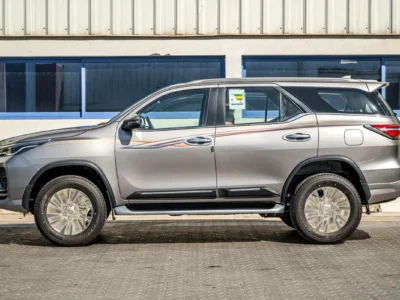 2026 Toyota Fortuner SR5 4.0 Litres 6 Cylinders Petrol Engine Grey Tan SUV GCC Specs