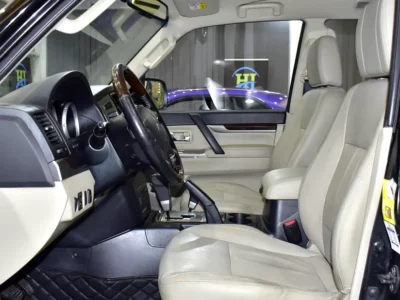 2016 Mitsubishi Pajero GLS 6 Cylinders Petrol Engine Black Beige SUV GCC Specs Automatic