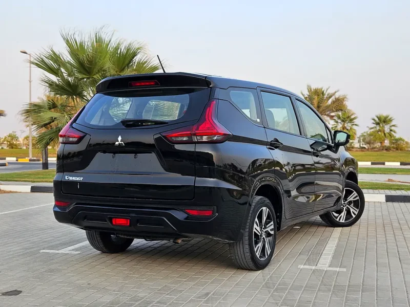 2022 Mitsubishi Xpander GLX 4 Cylinders Petrol Engine Black Grey SUV GCC Specs Automatic