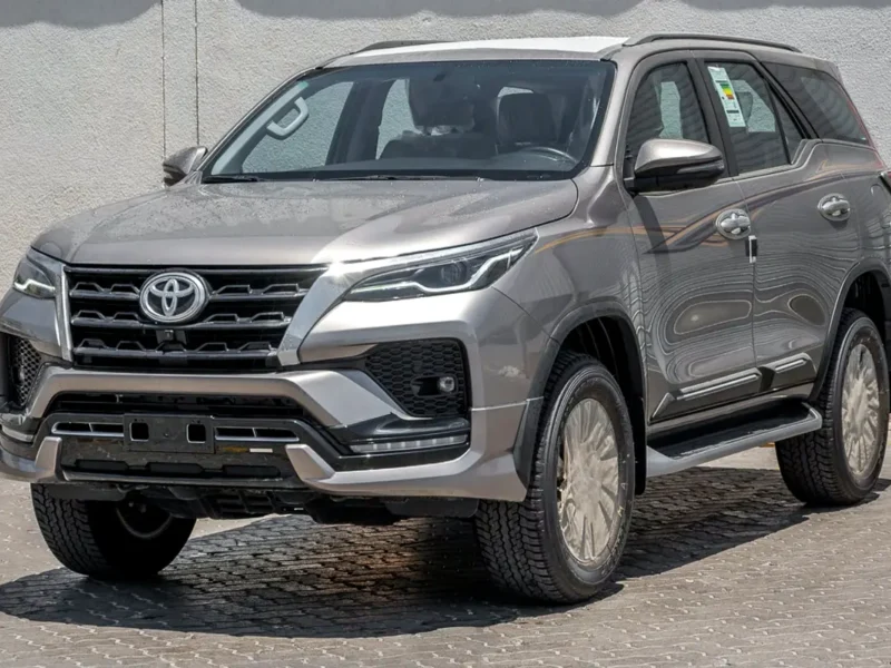 2026 Toyota Fortuner SR5 4.0 Litres 6 Cylinders Petrol Engine Grey Tan SUV GCC Specs