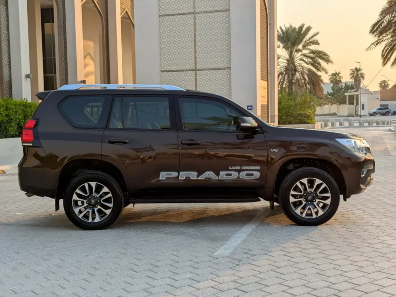 2022 Toyota Prado VXR 6 Cylinders Petrol Engine Black Beige SUV GCC Specs Excellent Condition