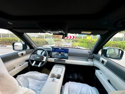 2026 BYD Leopard Titanium 1.5 Litres 7 Ultra 4 Cylinders Plug-In Hybrid Engine Black White SUV