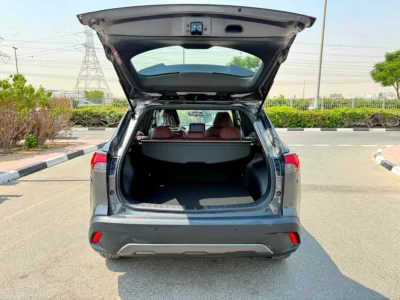2025 Toyota Corolla GLI 1.8 Litres 4 Cylinders Petrol Engine Grey Red SUV GCC Specs Automatic