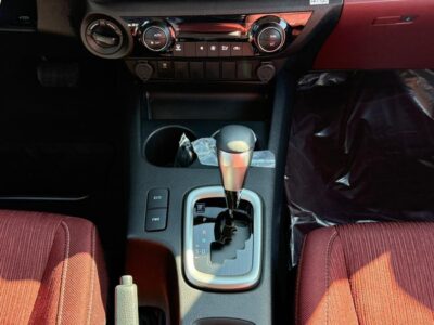 2026 Toyota Hilux SR5 2.7 Litres 4 Cylinders Petrol Engine Black Red Pickup Truck GCC Specs