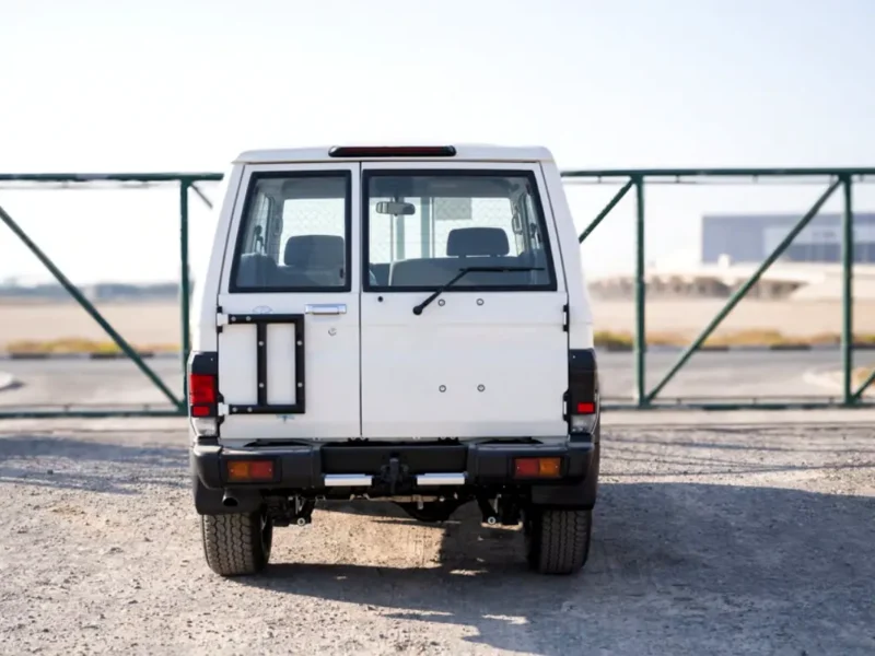 2025 Toyota Land Cruiser 70 Series LC 71 LX SWB 4.0L 6 Cylinders Petrol Engine White Tan SUV
