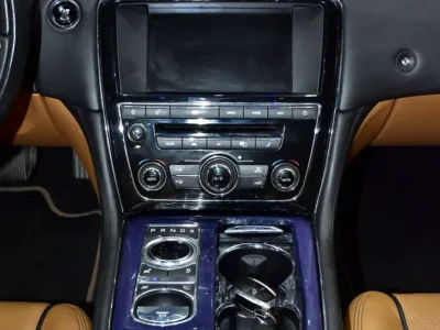 2013 Jaguar XJ Premium Luxury (Lwb) 5.0 Litres 8 Cylinders Petrol Engine Black Tan Sedan GCC