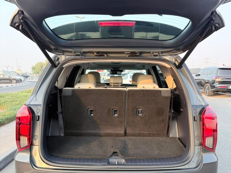 2022 HYUNDAI PALISADE SEL 3.8 Litres V6 VVT Petrol Engine Grey White SUV American Specs