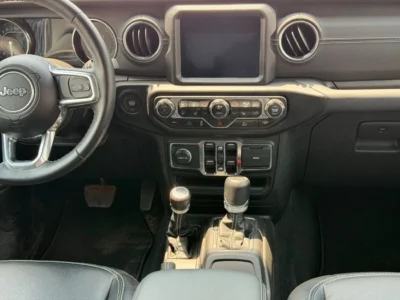 2023 Jeep Wrangler Sahara 2.0 Liters 4 Cylinders Hybrid Engine Silver Black SUV US Specs