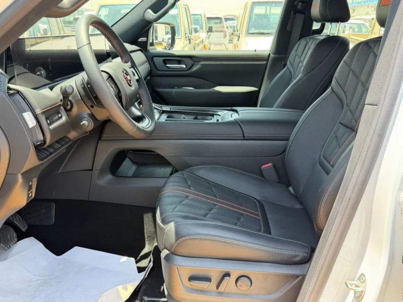 2026 Nissan Patrol PRO 4X 3.5-liter twin-turbo V6 Petrol Engine White Black SUV GCC Specs