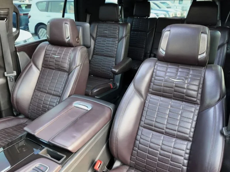 2021 Cadillac Escalade Sport Platinum 6.2L V8 Petrol Engine Black Burgundy SUV GCC Specs