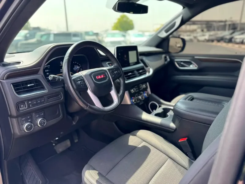 2022 GMC Yukon SLE 8 Cylinders Petrol Engine Black SUV American Specs Automatic Transmission