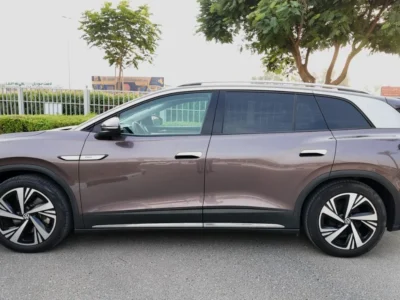 2022 Volkswagen ID.6 CROZZ Pro 84.8 kWh Brown Grey Family SUV Automatic 7-Seater