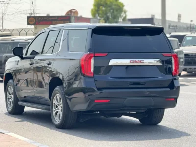 2022 GMC Yukon SLE 8 Cylinders Petrol Engine Black SUV American Specs Automatic Transmission