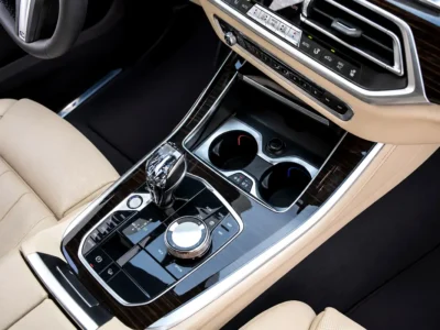 2019 BMW X5 xDrive40i M Sport 6 Cylinders Petrol Engine White Beige SUV GCC Specs Automatic