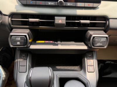 2026 Toyota RAV 4 XLE HEV Hybrid Adventure 2.5 Litres 4 Cylinders Engine White Grey SUV GCC