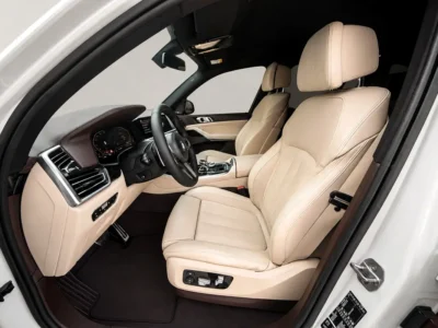 2019 BMW X5 xDrive40i M Sport 6 Cylinders Petrol Engine White Beige SUV GCC Specs Automatic