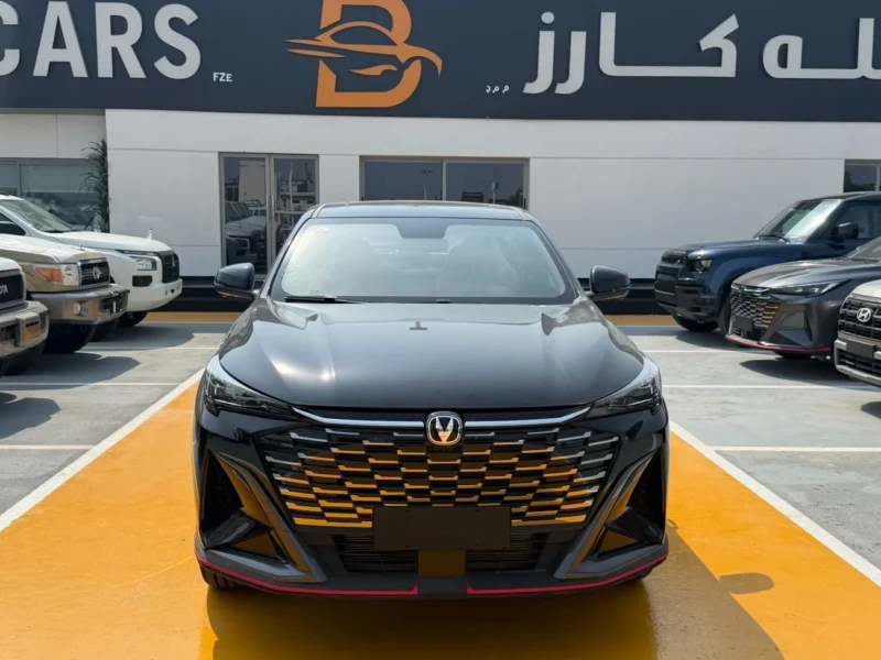 2025 Changan X5 Plus BEYOND PRO 1.5-liter Turbocharged 4-cylinder Engine Black Red SUV