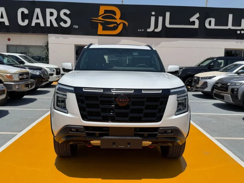2026 Nissan Patrol PRO 4X 3.5-liter twin-turbo V6 Petrol Engine White Black SUV GCC Specs