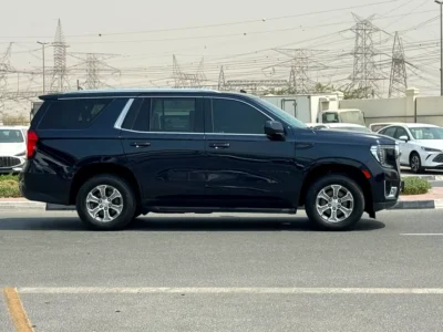 2022 GMC Yukon SLE 8 Cylinders Petrol Engine Black SUV American Specs Automatic Transmission