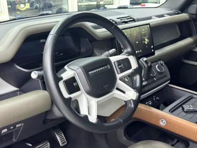 2022 Land Rover Defender 90 X-Dynamic HSE P400 3.0L Inline-6 Turbocharged Engine Black Grey SUV