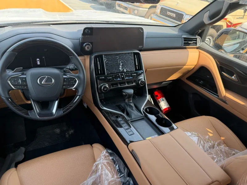 2026 Lexus LX600 Signature 3.5 Litres V6 Petrol Engine Black Tan Luxury SUV GCC Specs