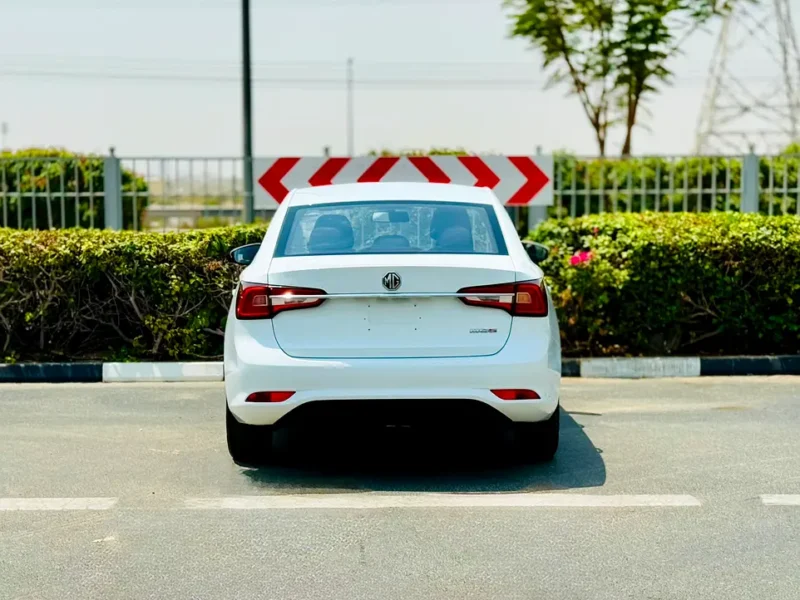 2022 MG MG5 Standard 1.5 Litres 4 Cylinders Petrol Engine White Black Sedan GCC specs Automatic